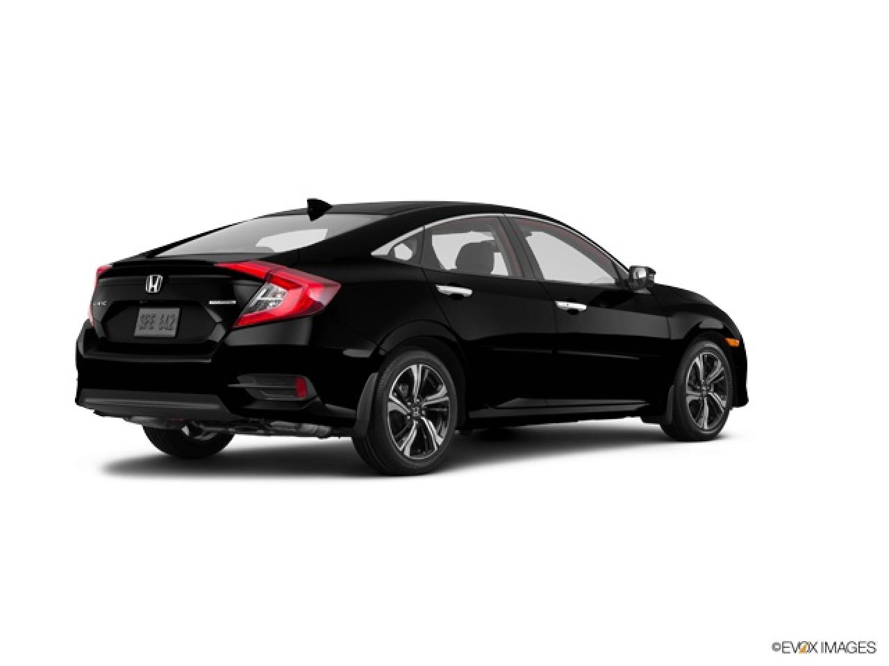 2017 Honda Civic Sedan Touring CVT Photo