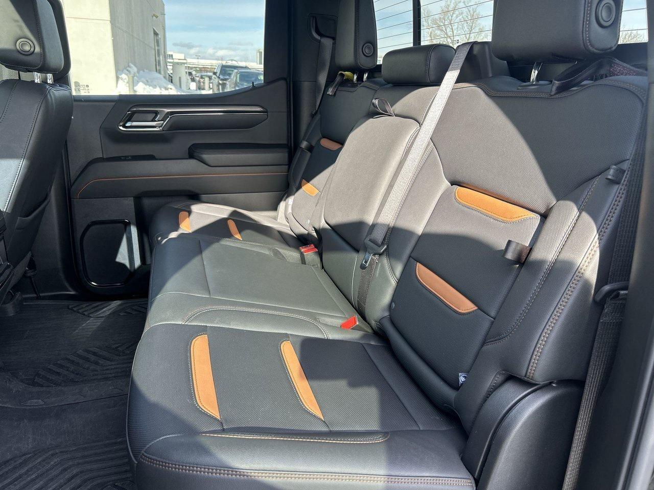 2024 GMC Sierra 1500 Crew Cab Short Box 4-Wheel Drive AT4 6.2L Sunroof Photo