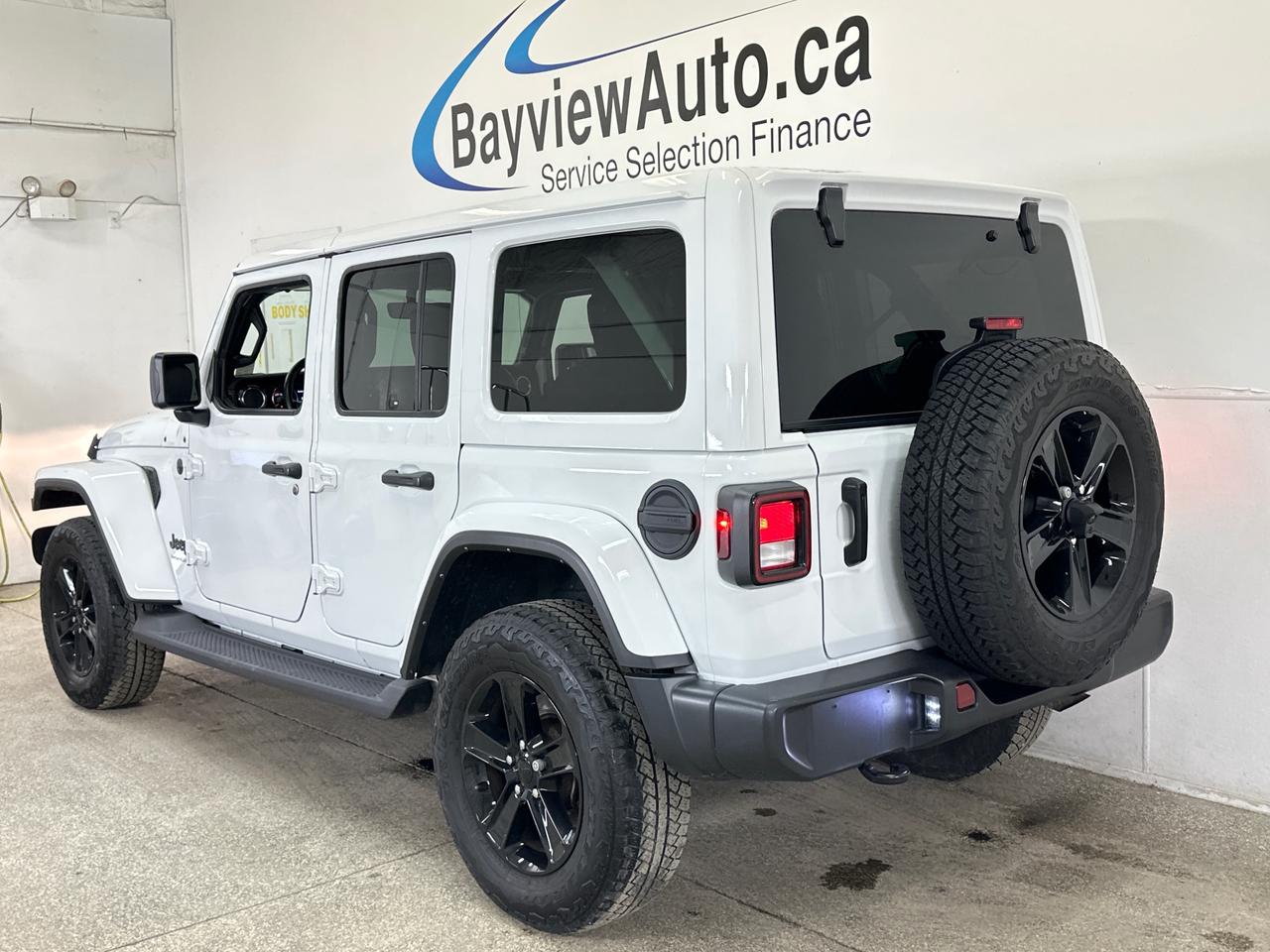 2023 Jeep Wrangler SAHARA 4DR 4X4 Photo