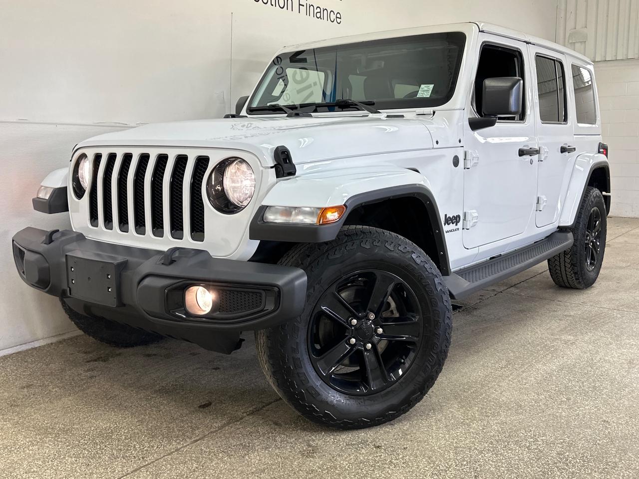 2023 Jeep Wrangler SAHARA 4DR 4X4 Photo2