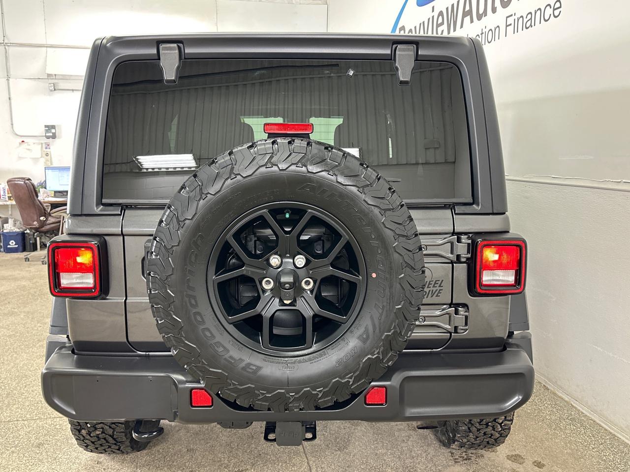 2024 Jeep Wrangler Sport 4dr 4x4 Photo