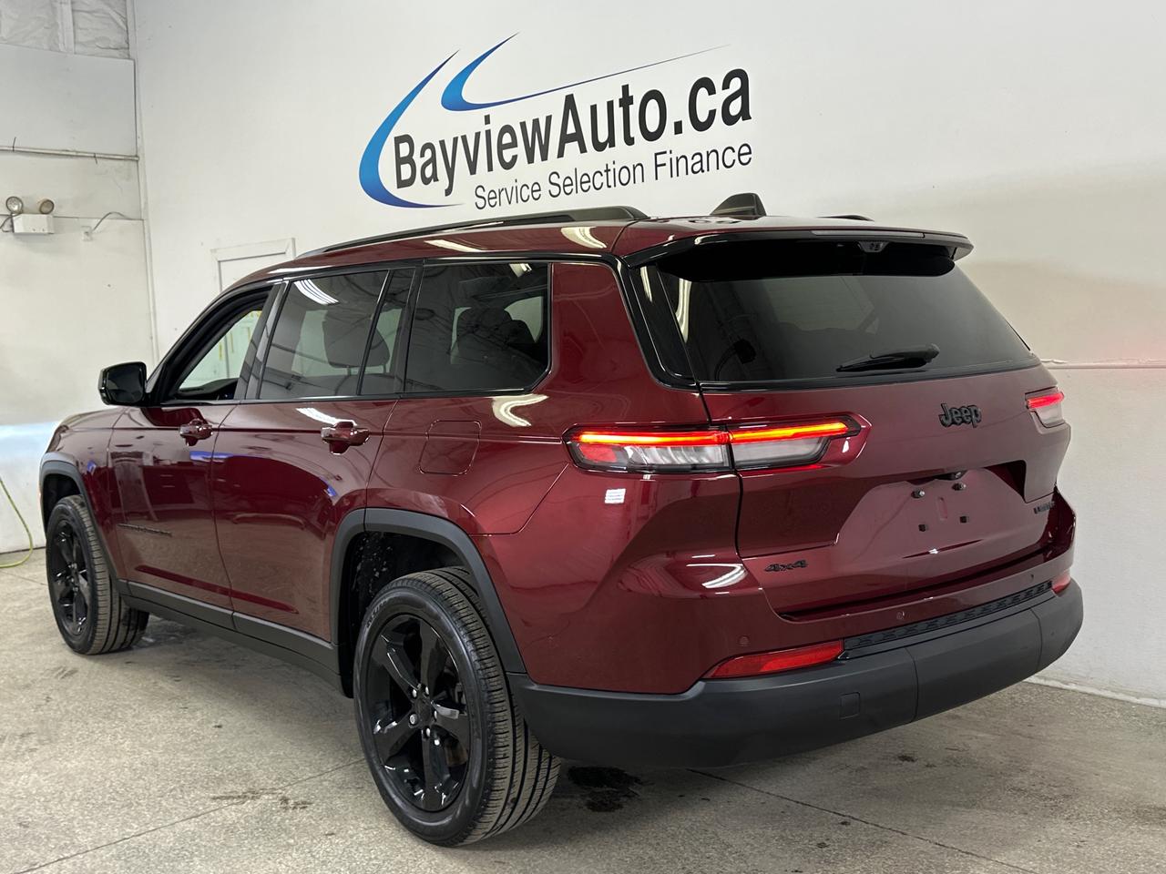 2024 Jeep Grand Cherokee L Limited 4dr 4x4 Photo4
