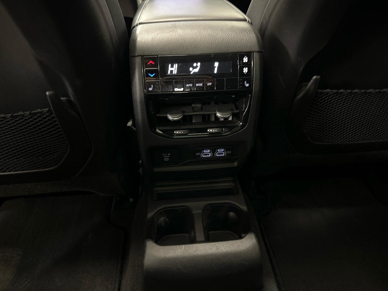 2024 Jeep Grand Cherokee L Limited 4dr 4x4 Photo