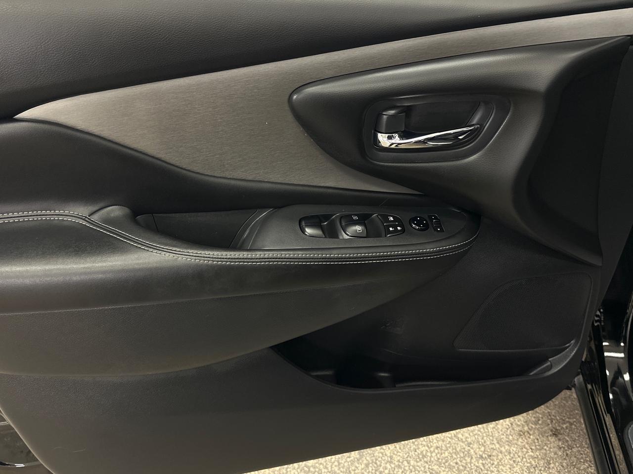 2022 Nissan Murano SV 4dr All-wheel Drive Photo