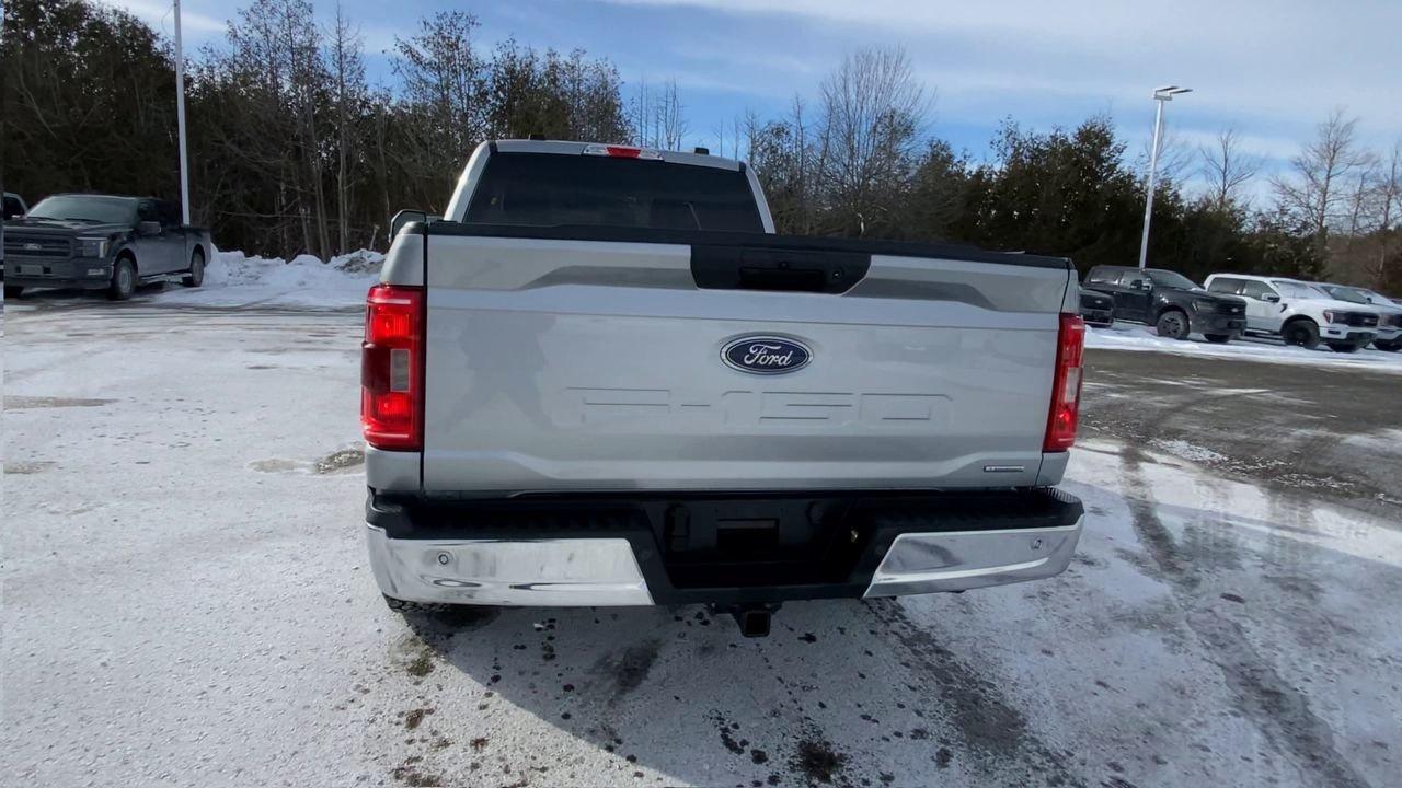 2022 Ford F-150 XLT Photo