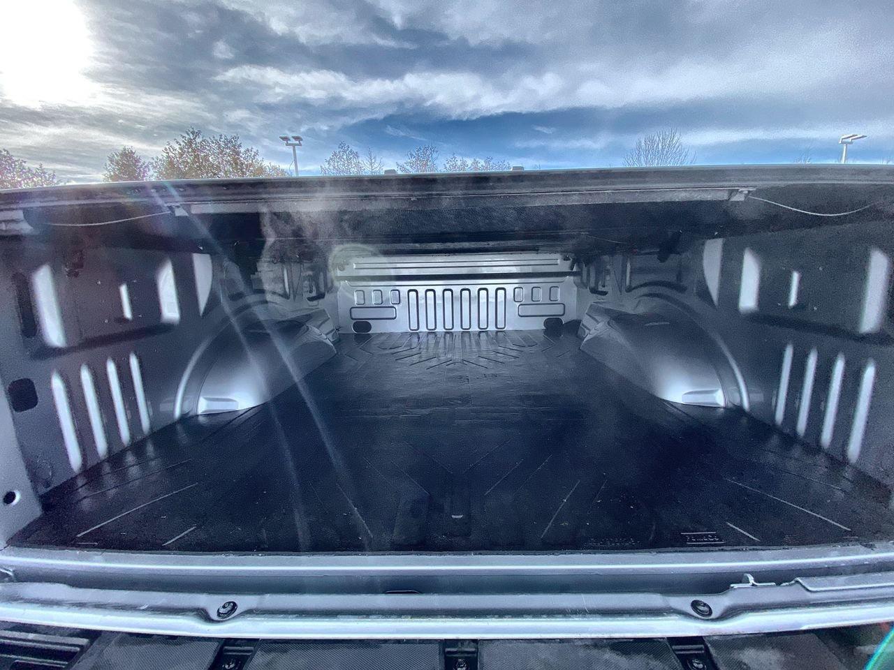 2022 Ford F-150 XLT Photo