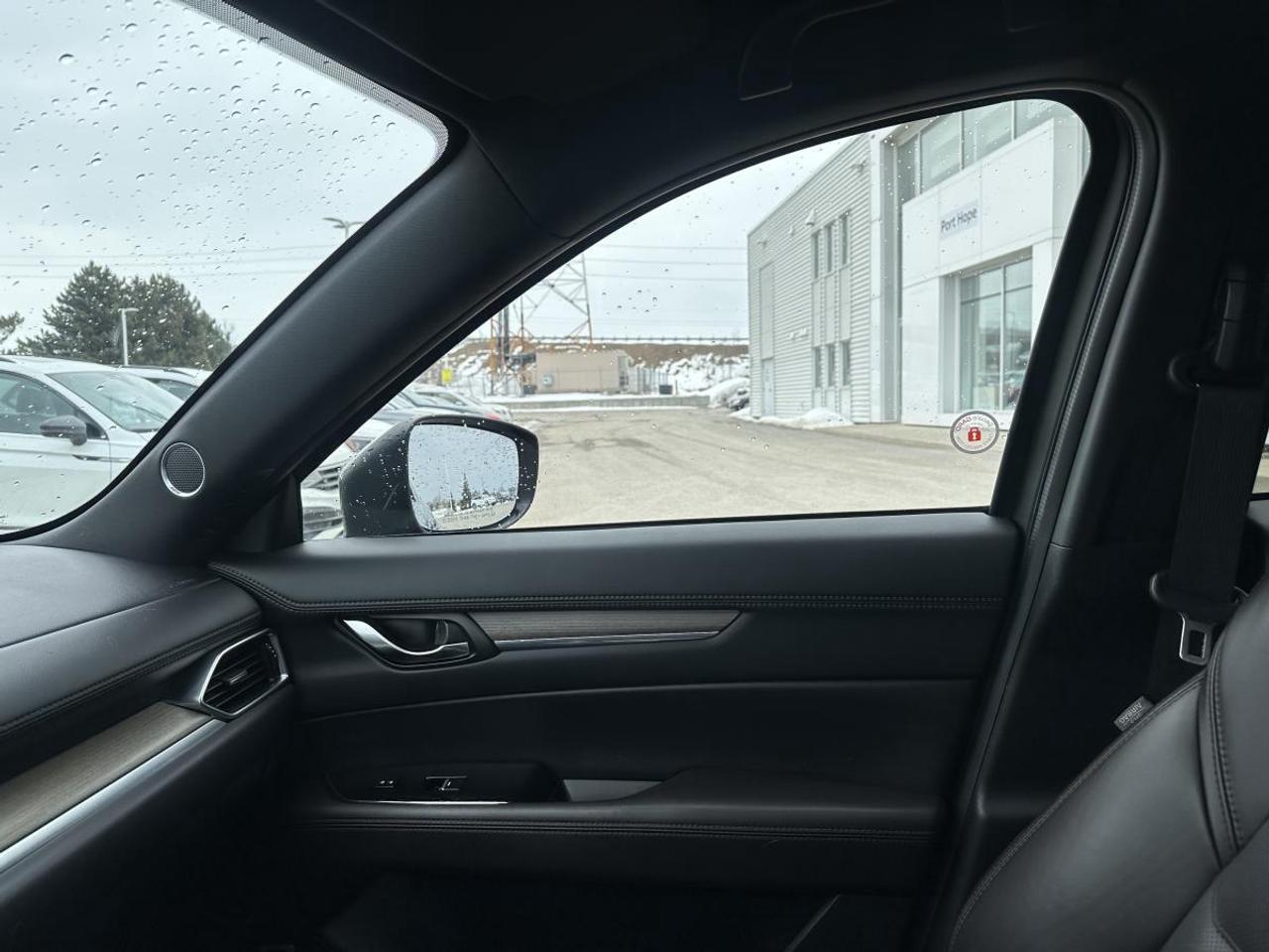 2022 Mazda CX-5 Signature AWD Photo