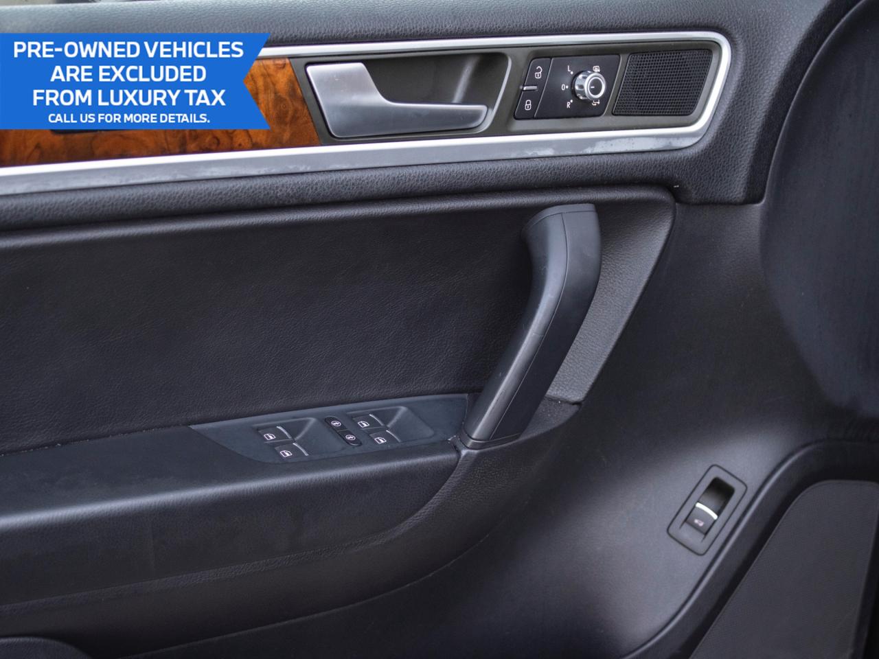 2014 Volkswagen Touareg AS IS SALE Photo