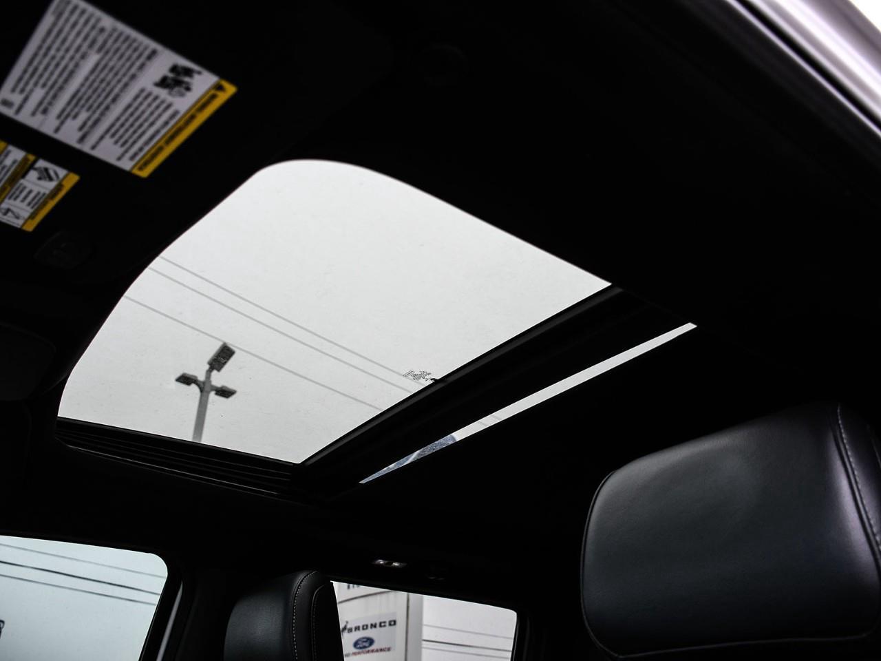 2022 Ford F-150 Lariat Twin Panel Moonroof   3.5L EcoBoost Photo