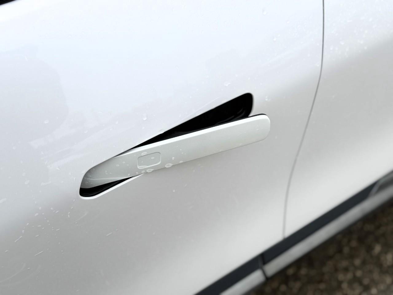 2025 Chevrolet Equinox EV RS 4dr Photo