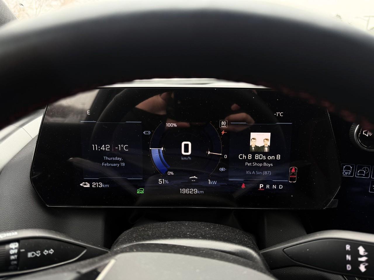 2025 Chevrolet Equinox EV RS 4dr Photo