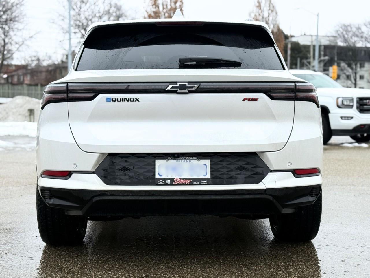 2025 Chevrolet Equinox EV RS 4dr Photo