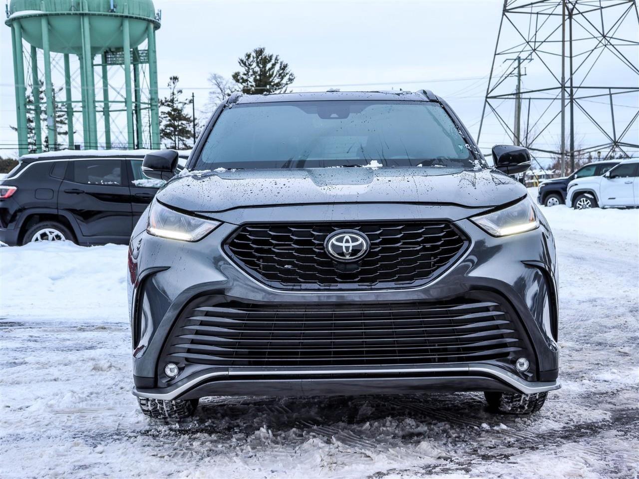 2022 Toyota Highlander XSE 4dr All-Wheel Drive Photo