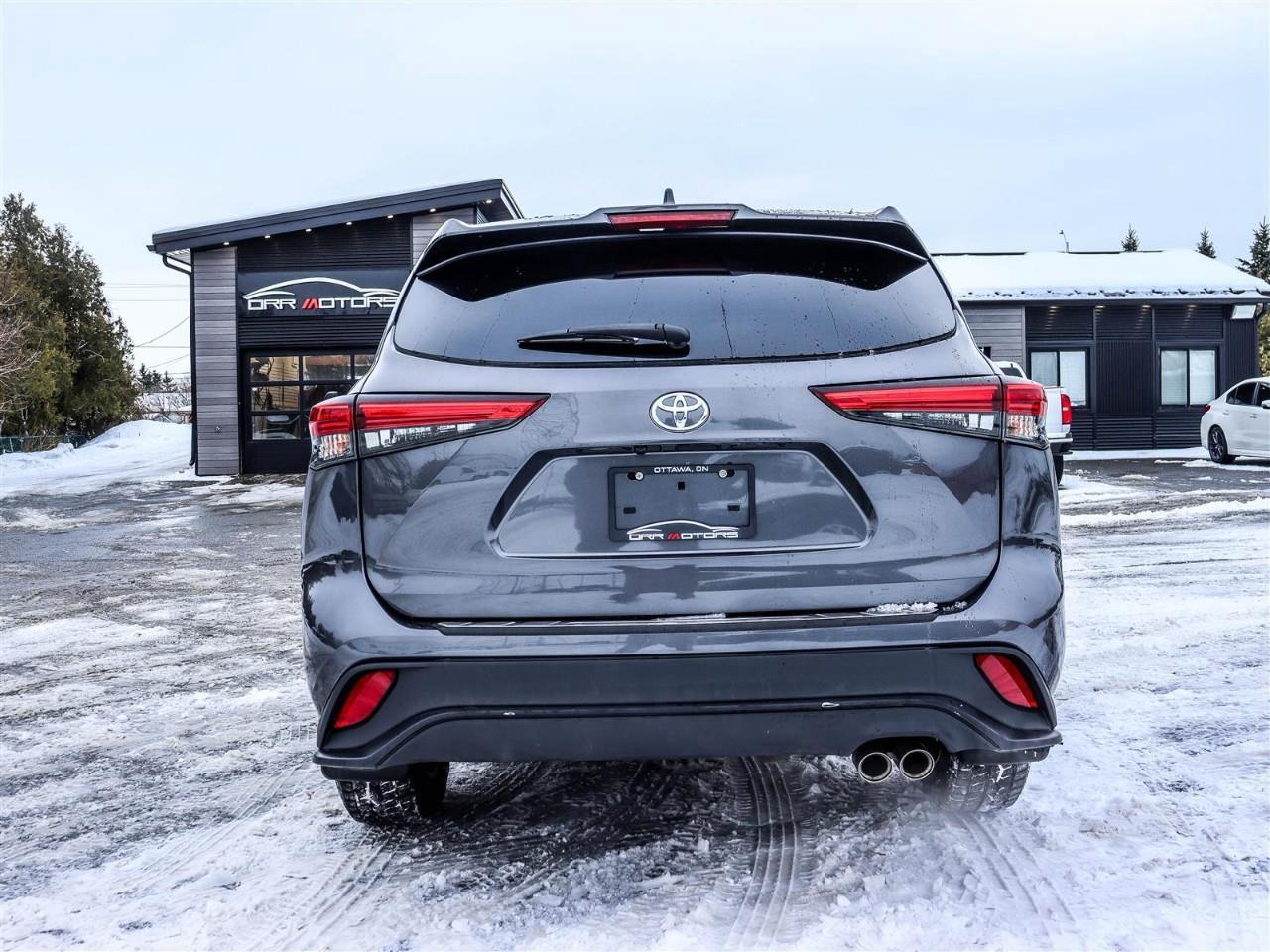 2022 Toyota Highlander XSE 4dr All-Wheel Drive Photo