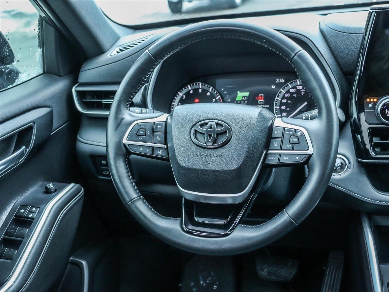 2022 Toyota Highlander XSE 4dr All-Wheel Drive Photo