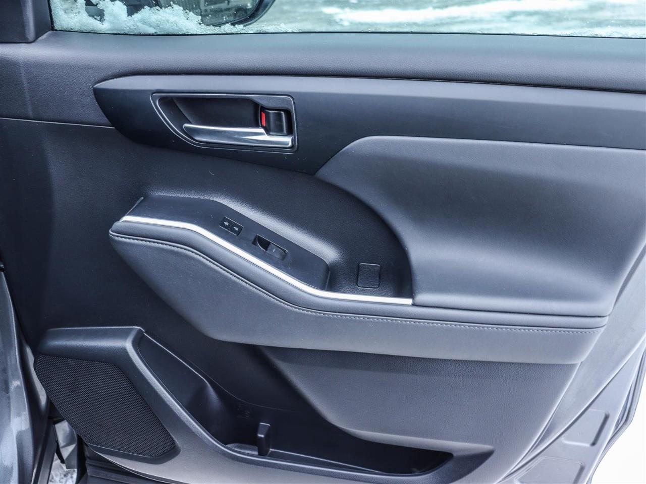 2022 Toyota Highlander XSE 4dr All-Wheel Drive Photo