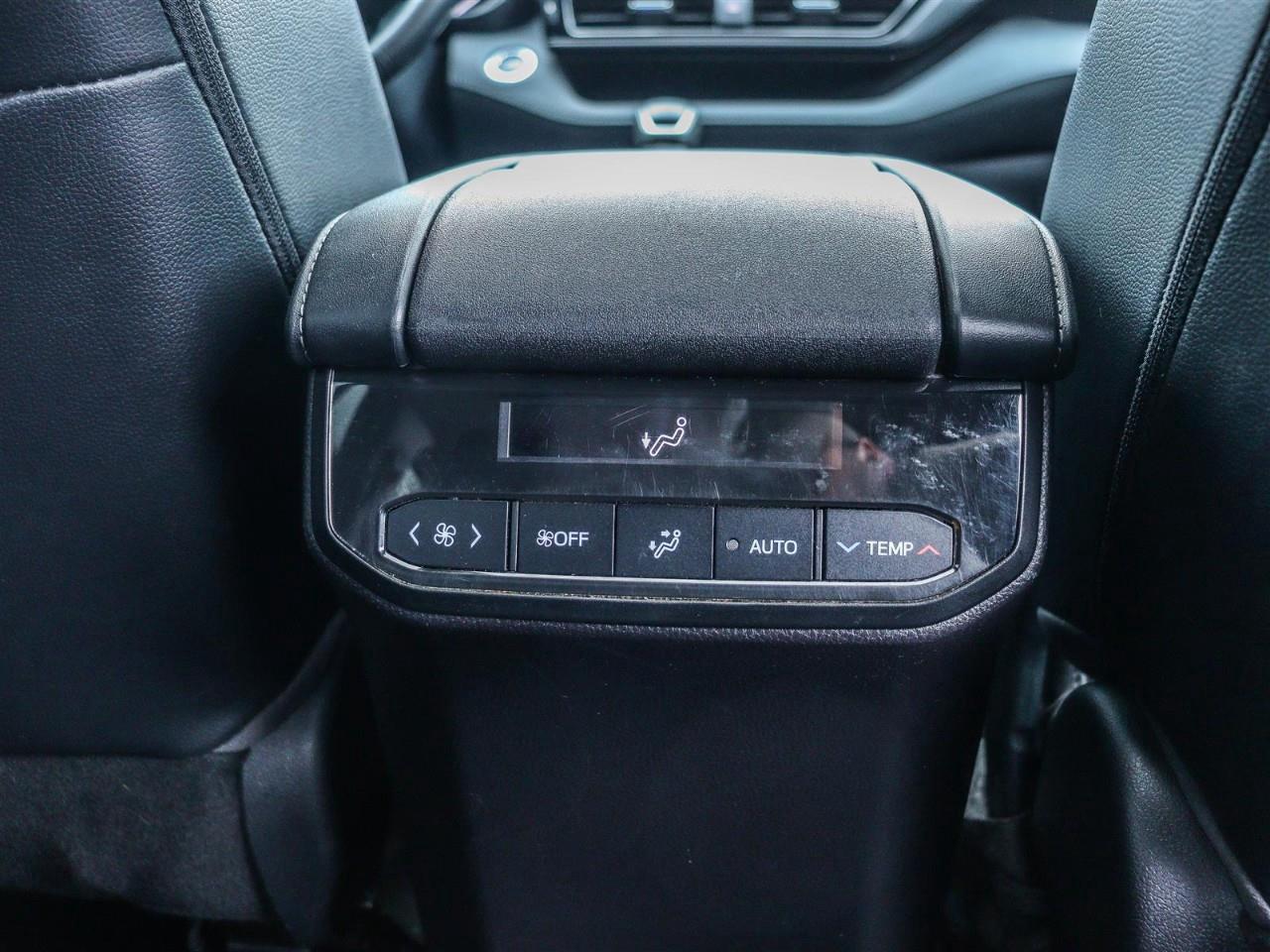 2022 Toyota Highlander XSE 4dr All-Wheel Drive Photo