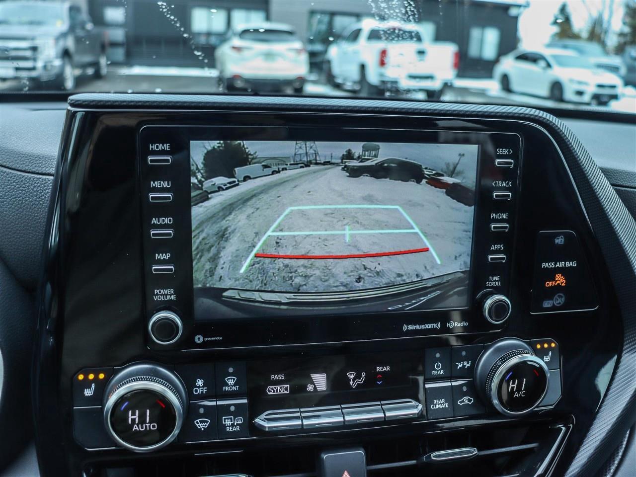 2022 Toyota Highlander XSE 4dr All-Wheel Drive Photo