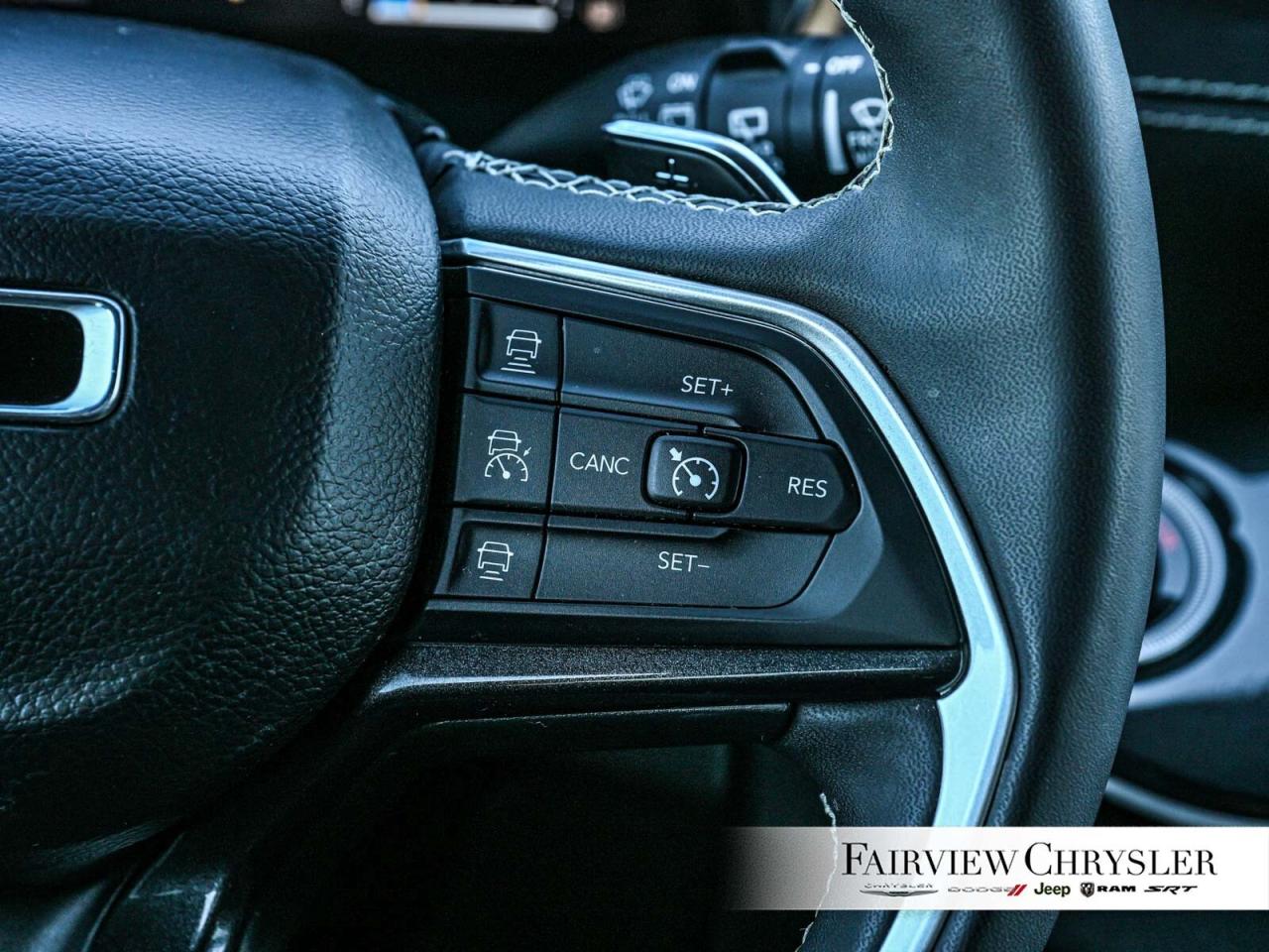 2023 Jeep Grand Cherokee L Laredo SUNROOF   PWR TAILGATE   CARPLAY   HEATED S Photo