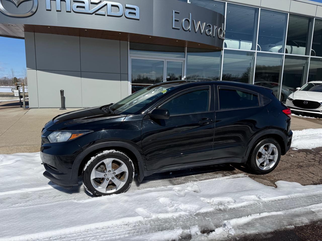 2018 Honda HR-V LX (M6) 4dr Front-Wheel Drive Photo