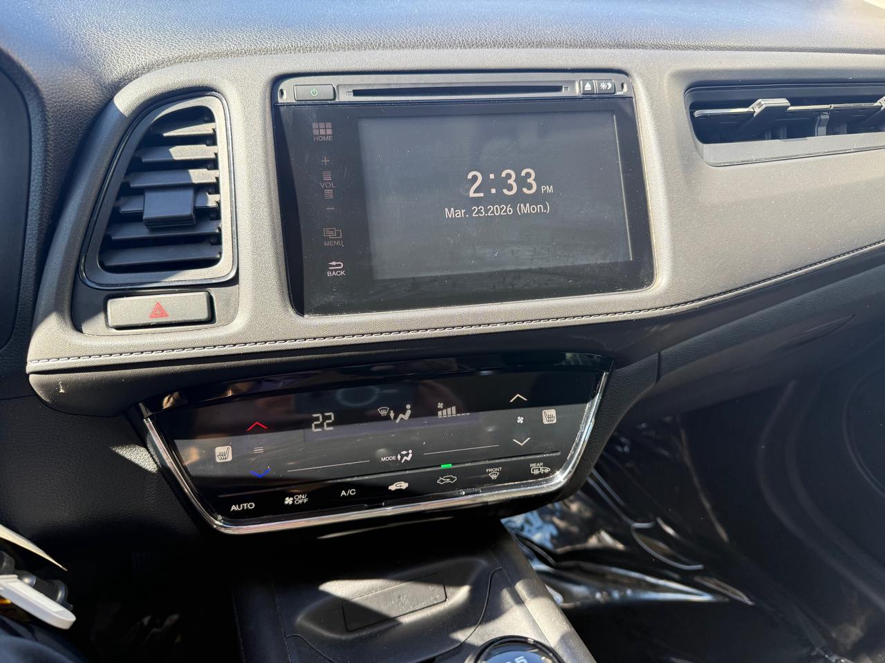 2018 Honda HR-V LX (M6) 4dr Front-Wheel Drive Photo