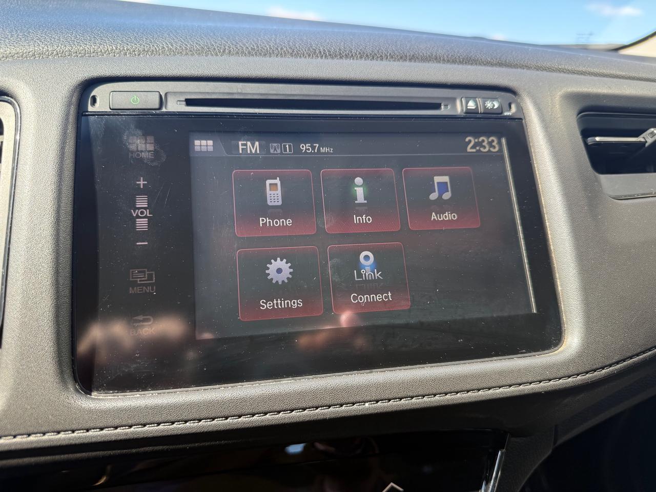 2018 Honda HR-V LX (M6) 4dr Front-Wheel Drive Photo