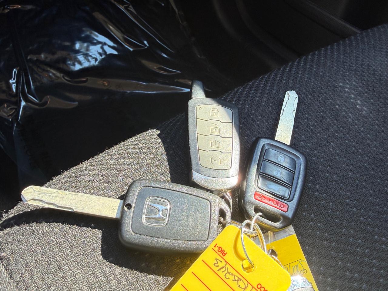 2018 Honda HR-V LX (M6) 4dr Front-Wheel Drive Photo