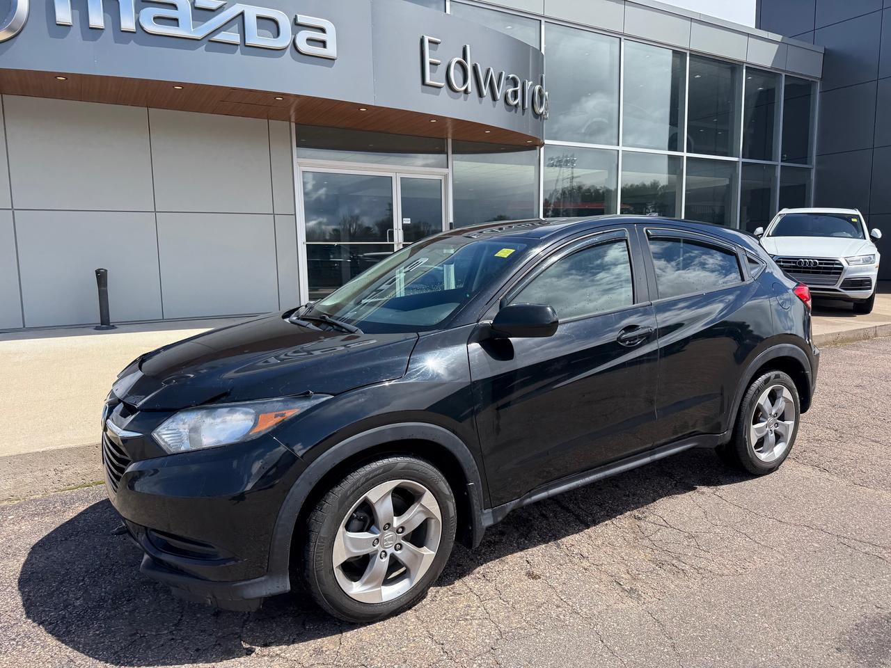 2018 Honda HR-V LX (M6) 4dr Front-Wheel Drive Photo