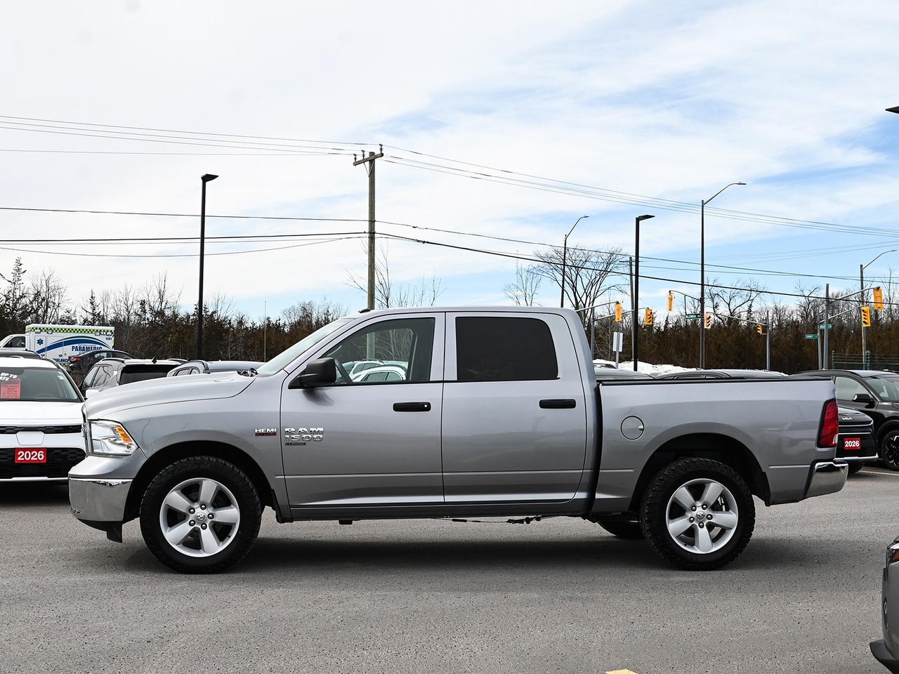 2023 RAM 1500 Classic SLT HEMI Photo