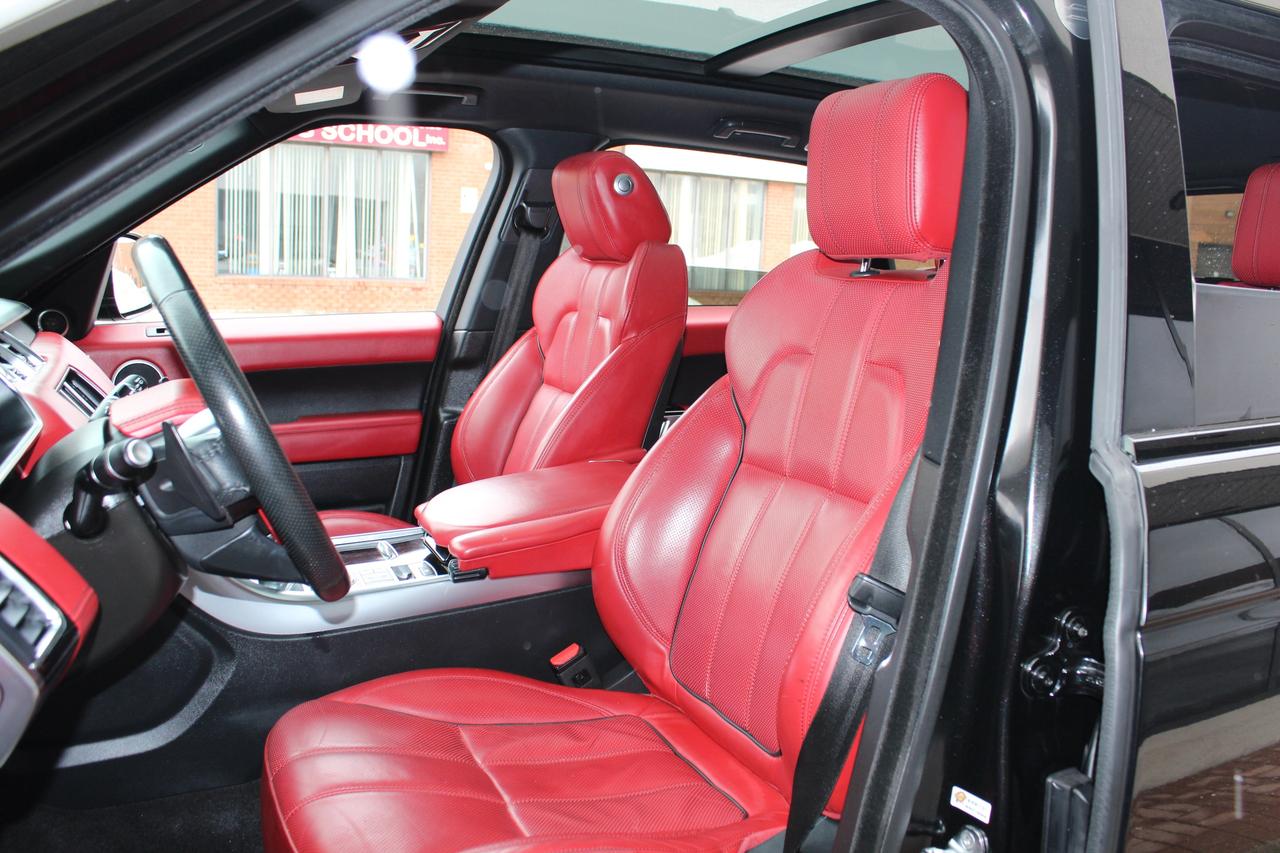 2015 Land Rover Range Rover Sport V8 - SPORT DYNAMIC" - "BLACK ON RED Photo