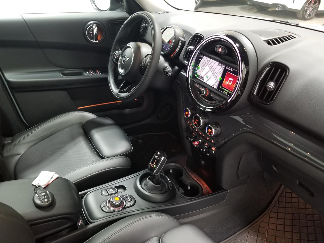 2020 MINI Countryman Cooper 4dr All-Wheel Drive ALL4 Sport Utility Photo