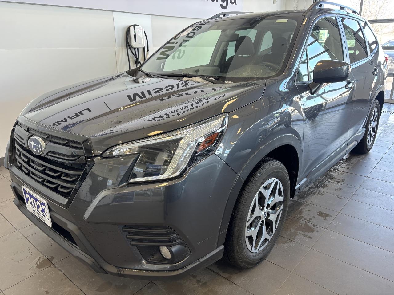 2023 Subaru Forester TOURING   ONE OWNER   LOW KM   HEATED WHEEL&SEATS Photo2