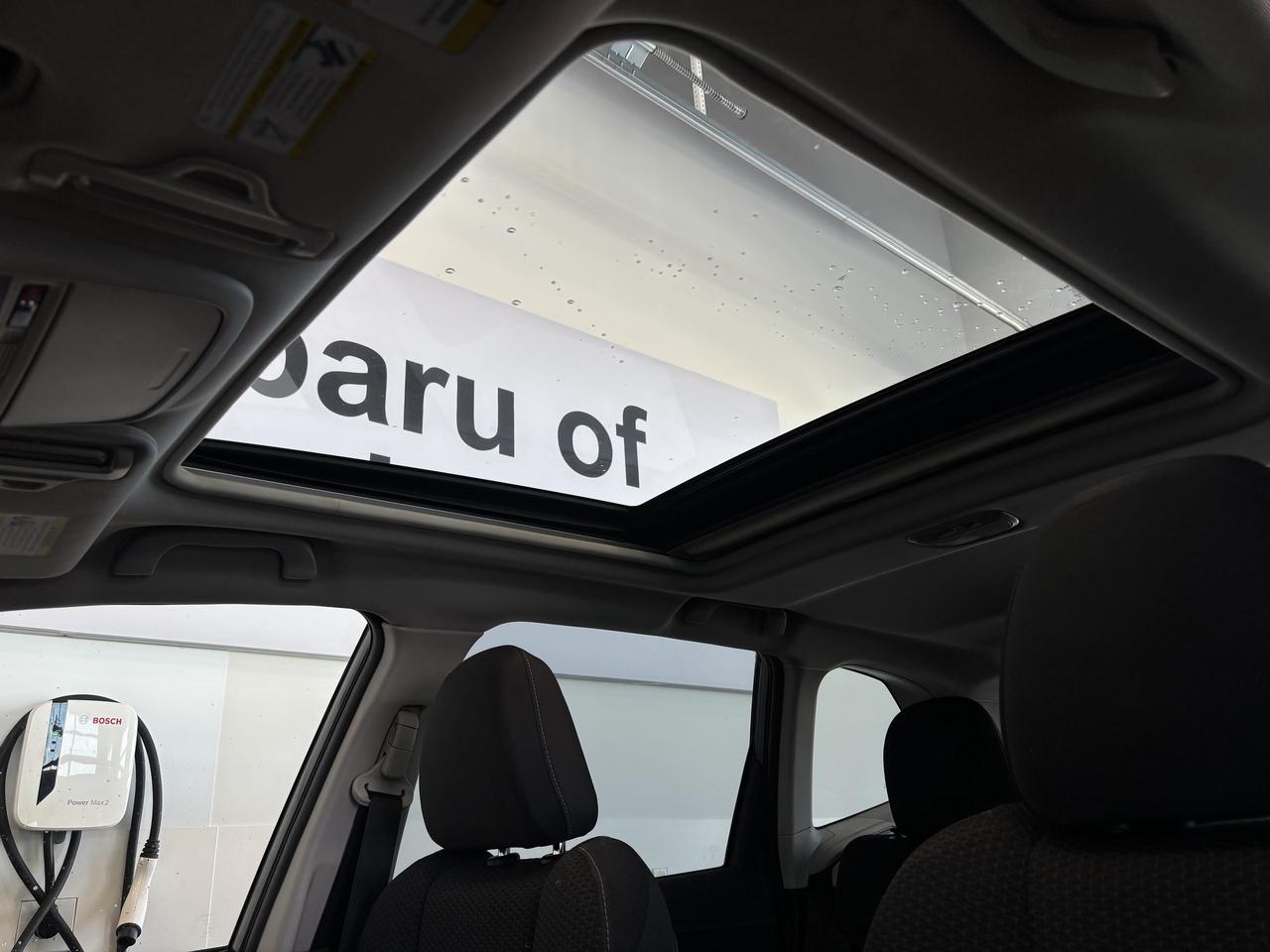 2023 Subaru Forester TOURING   ONE OWNER   LOW KM   HEATED WHEEL&SEATS Photo