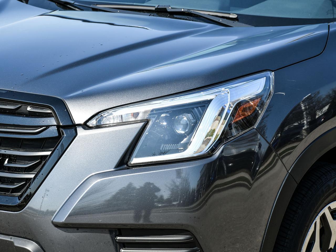 2023 Subaru Forester TOURING   ONE OWNER   LOW KM   AWD   HEATED SEATS Photo