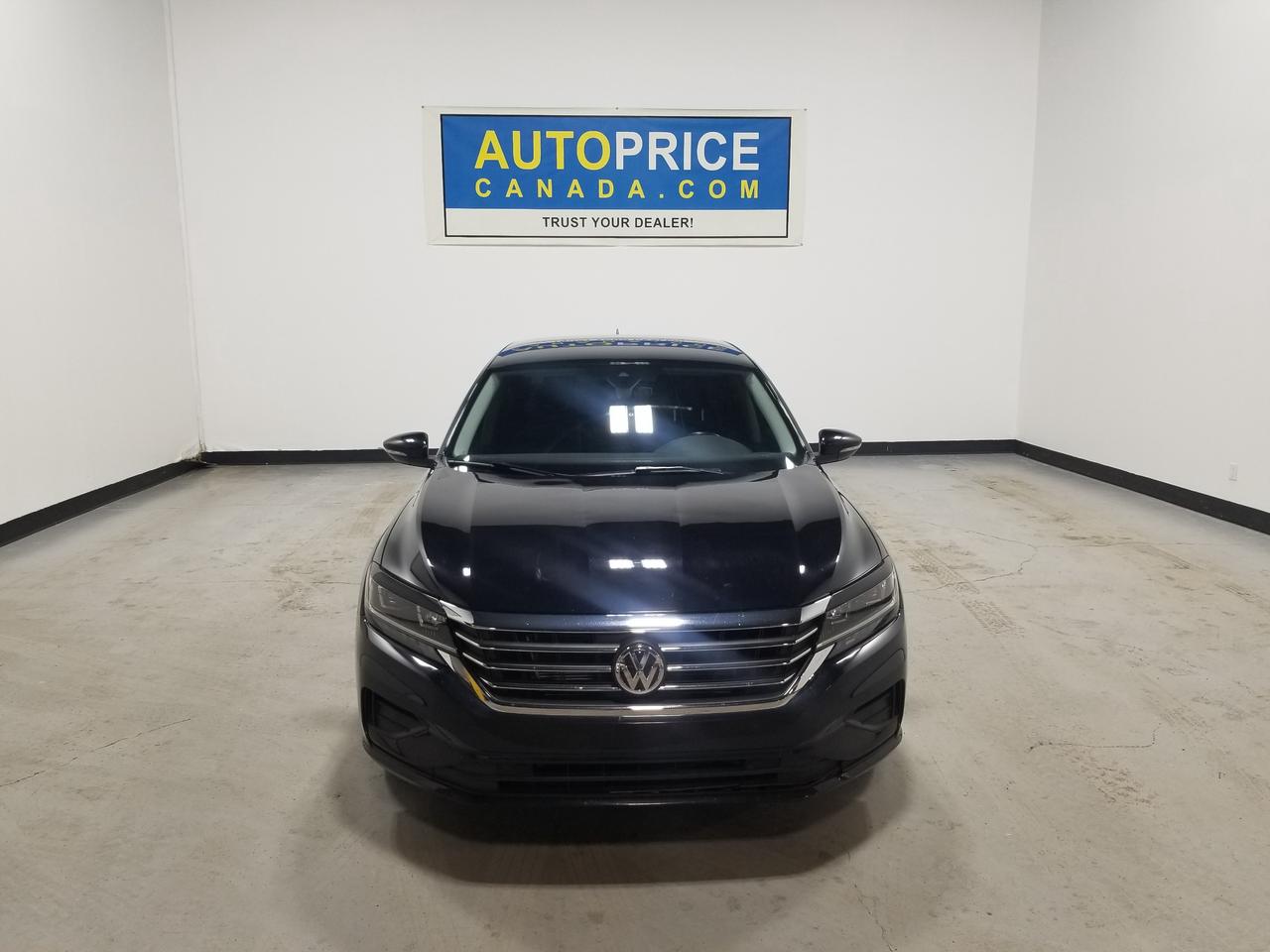 2020 Volkswagen Passat Highline 4dr Sedan Photo
