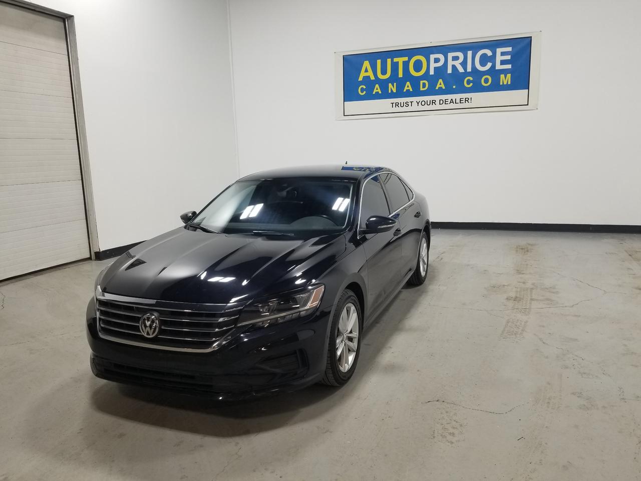 2020 Volkswagen Passat Highline 4dr Sedan Photo2