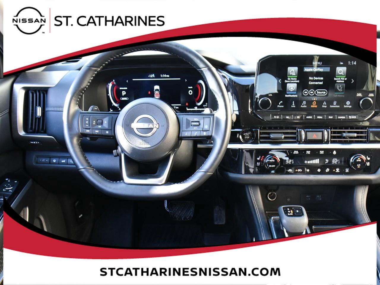 2025 Nissan Pathfinder Platinum Photo