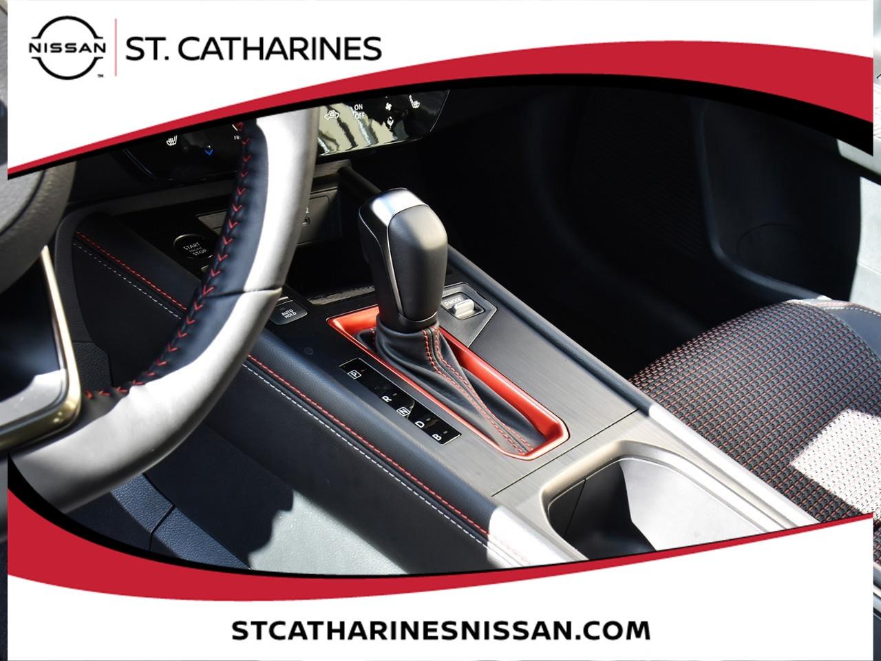 2025 Nissan Kicks SR Photo