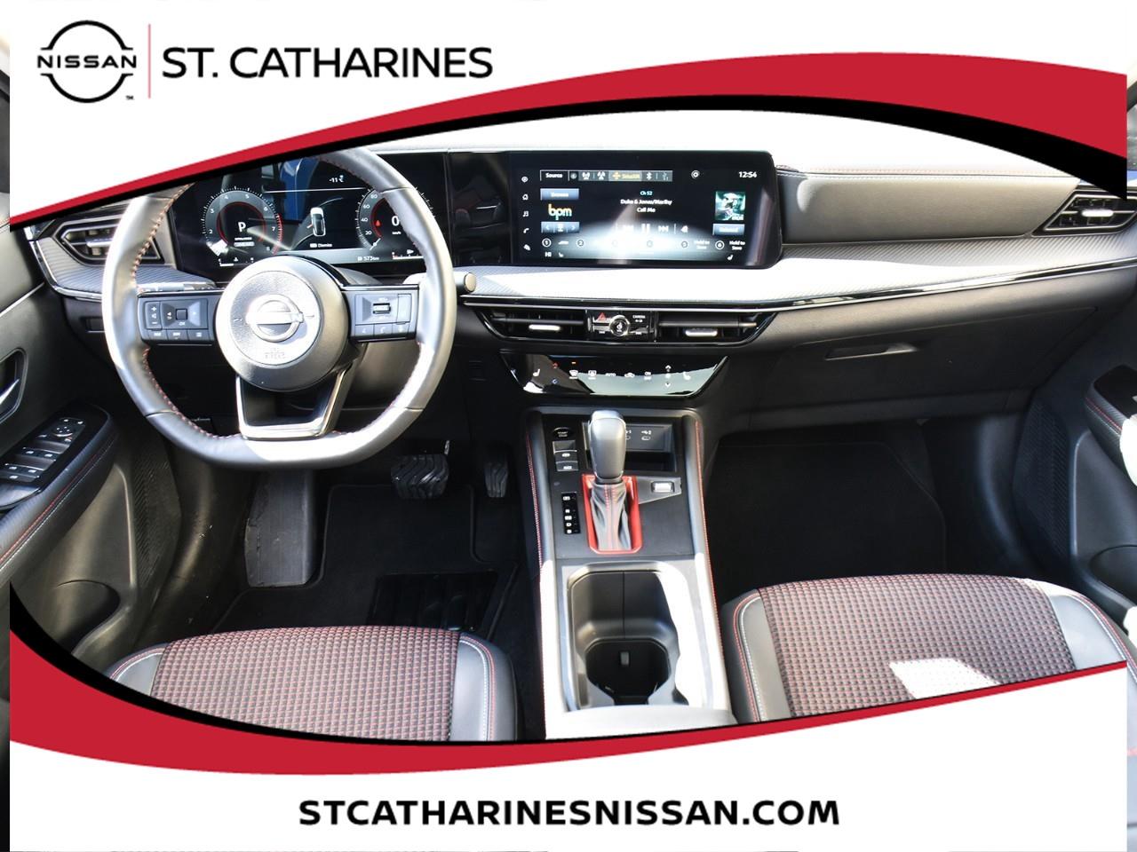 2025 Nissan Kicks SR Photo