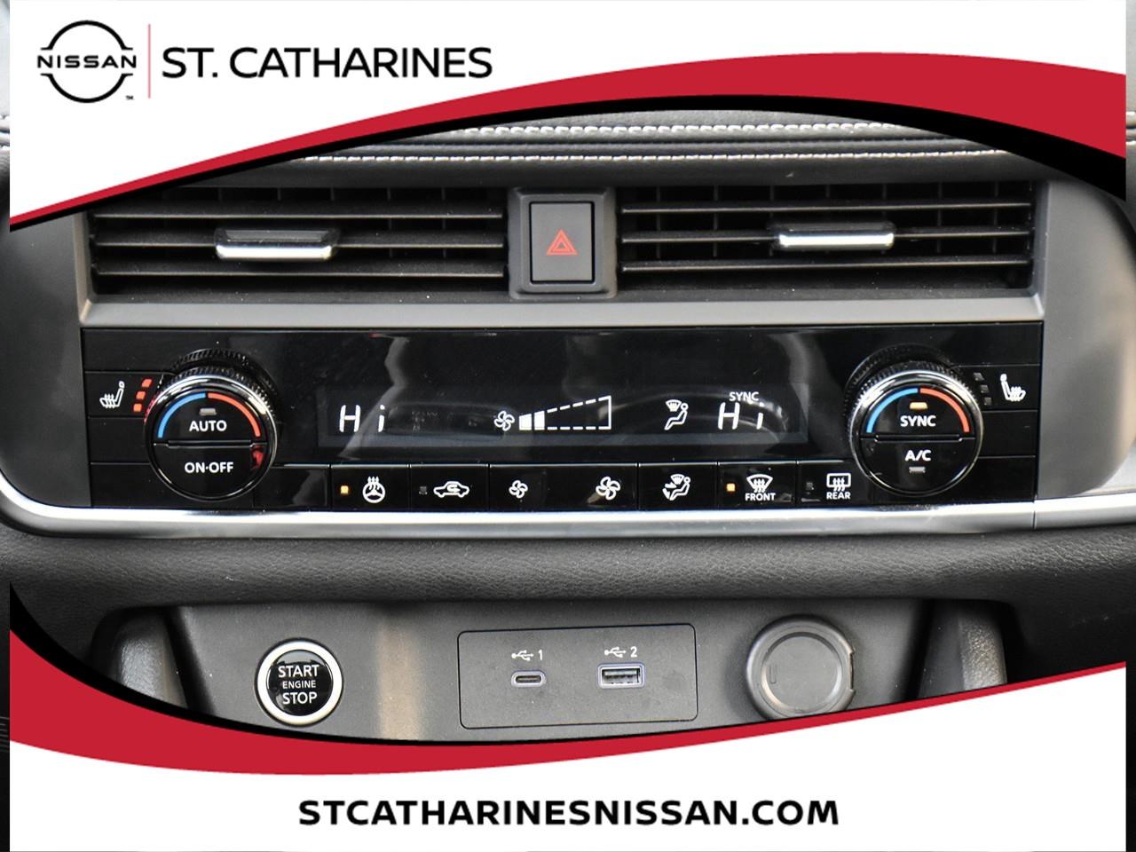 2023 Nissan Rogue SV MOONROOF Photo