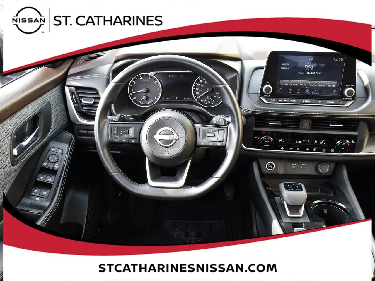 2023 Nissan Rogue SV MOONROOF Photo