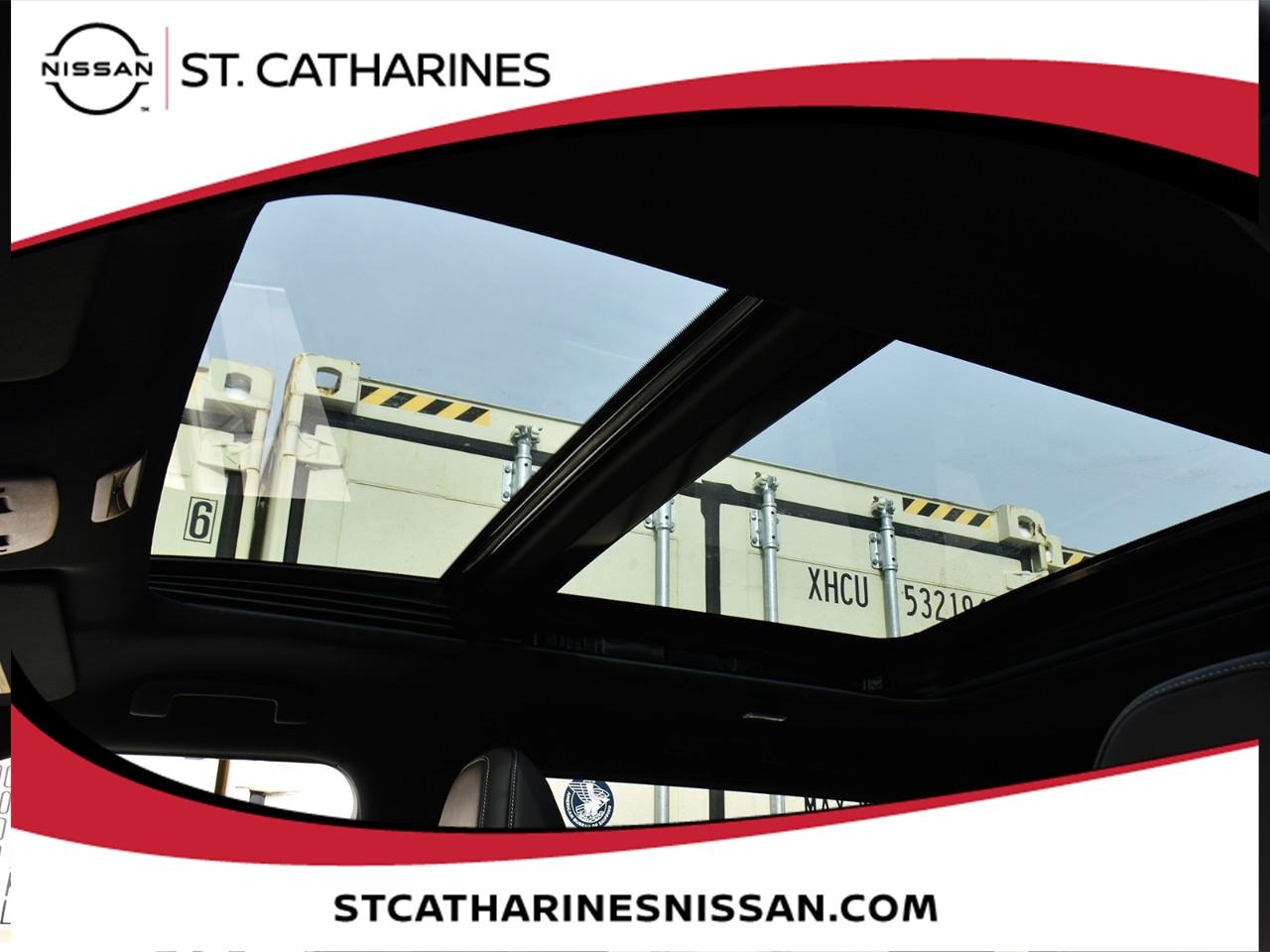 2025 Nissan Armada Platinum Reserve Photo