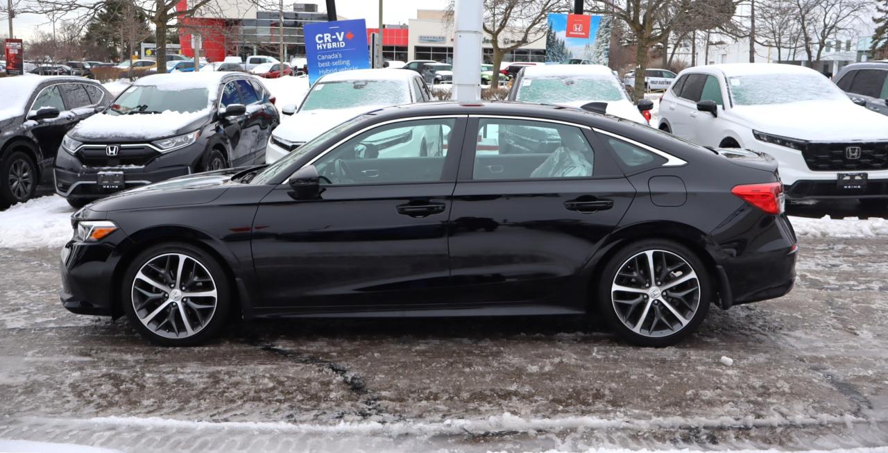 2022 Honda Civic Touring 4dr Sedan Photo