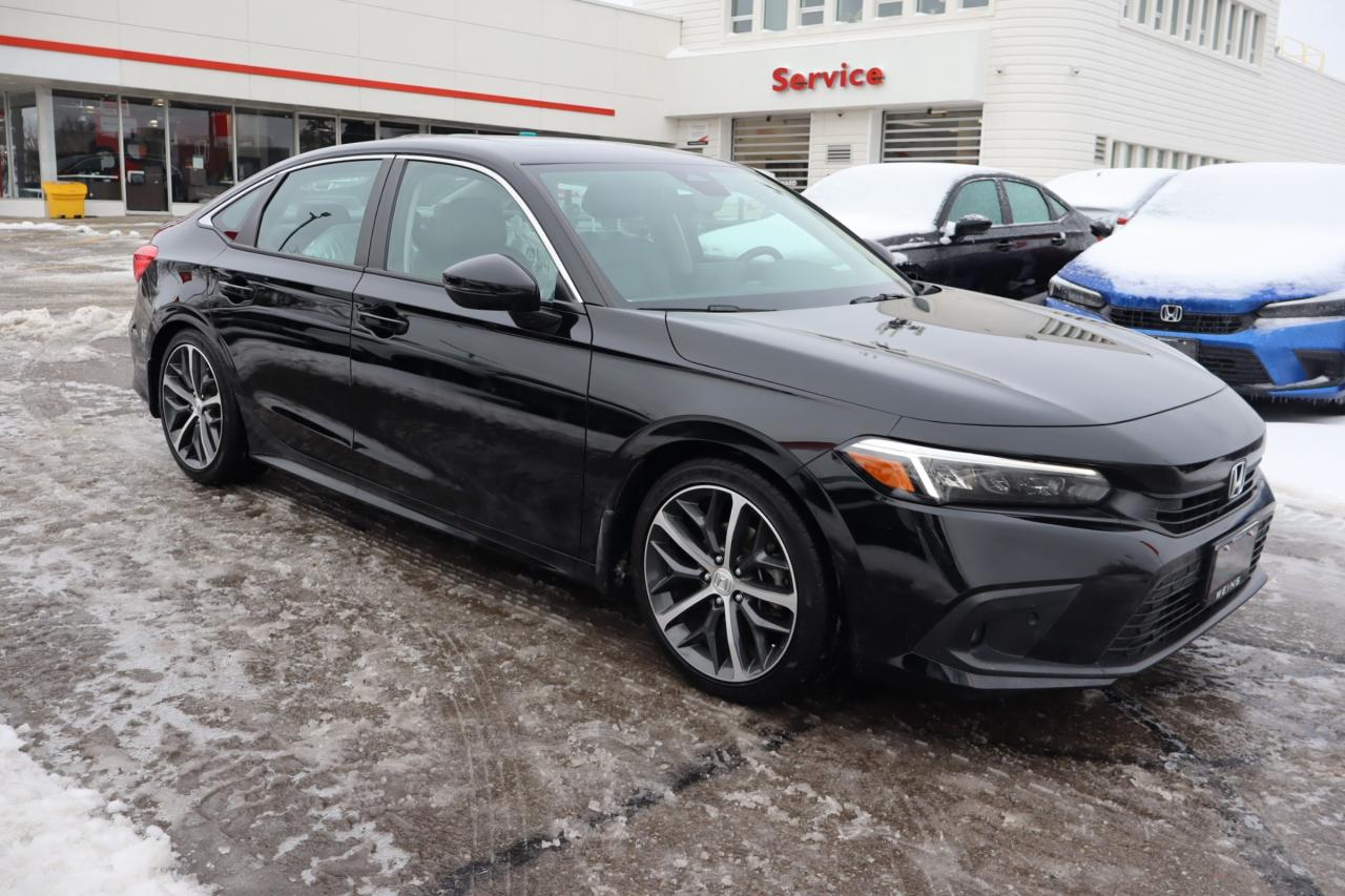 2022 Honda Civic Touring 4dr Sedan Photo