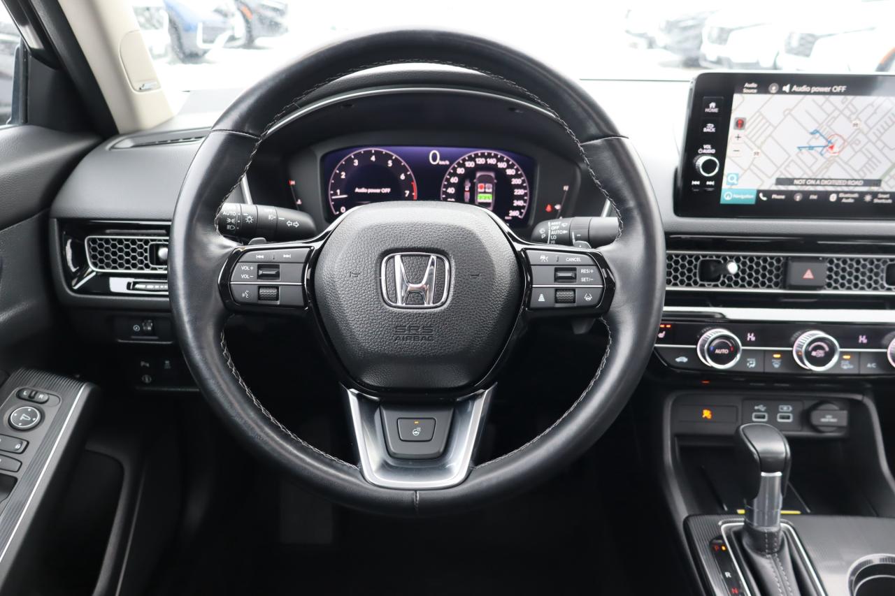 2022 Honda Civic Touring 4dr Sedan Photo