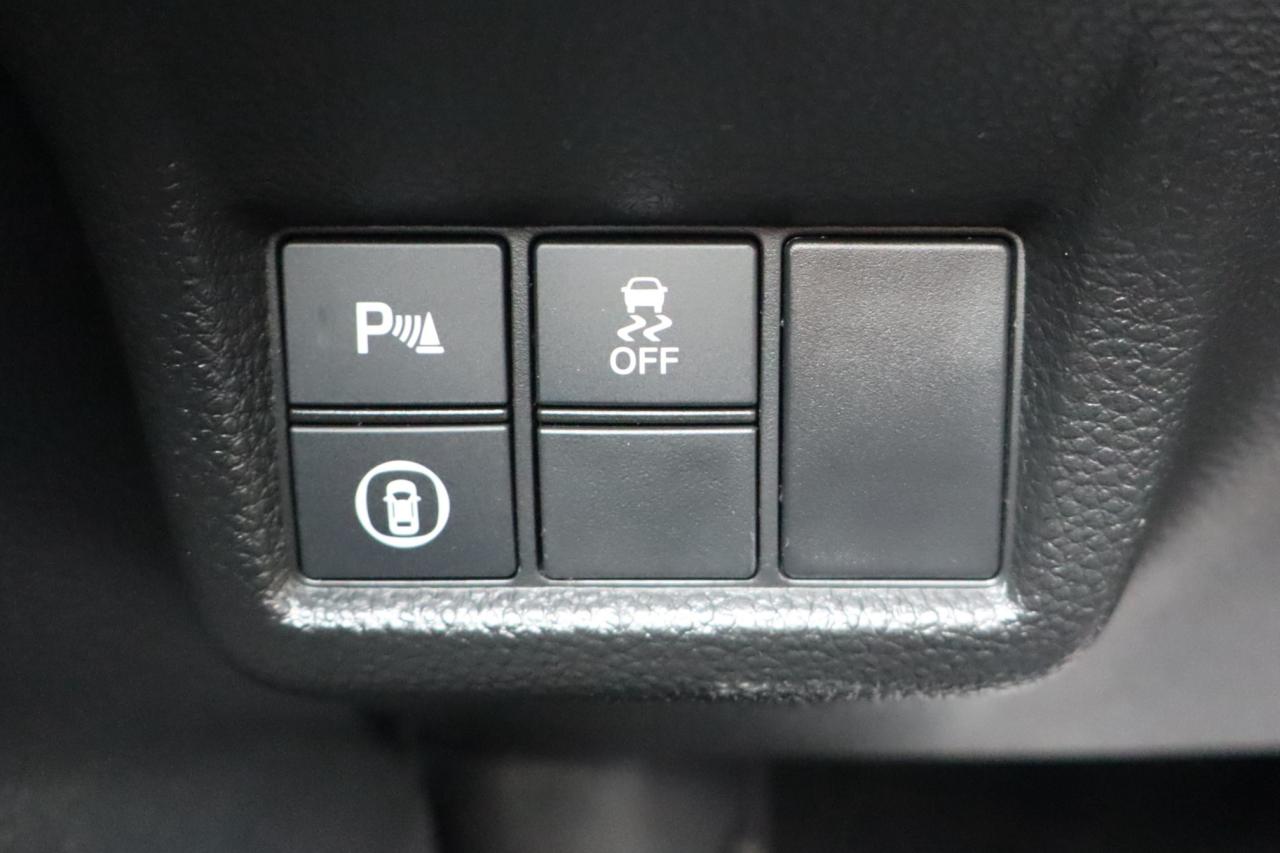 2022 Honda Civic Touring 4dr Sedan Photo