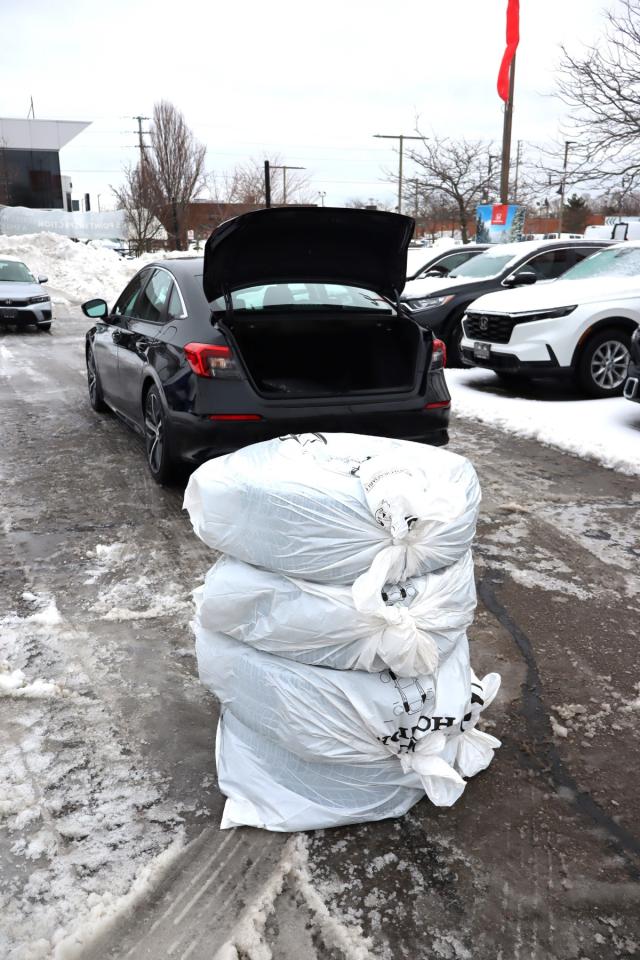 2022 Honda Civic Touring 4dr Sedan Photo