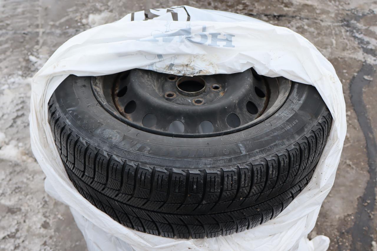 2022 Honda Civic Touring 4dr Sedan Photo