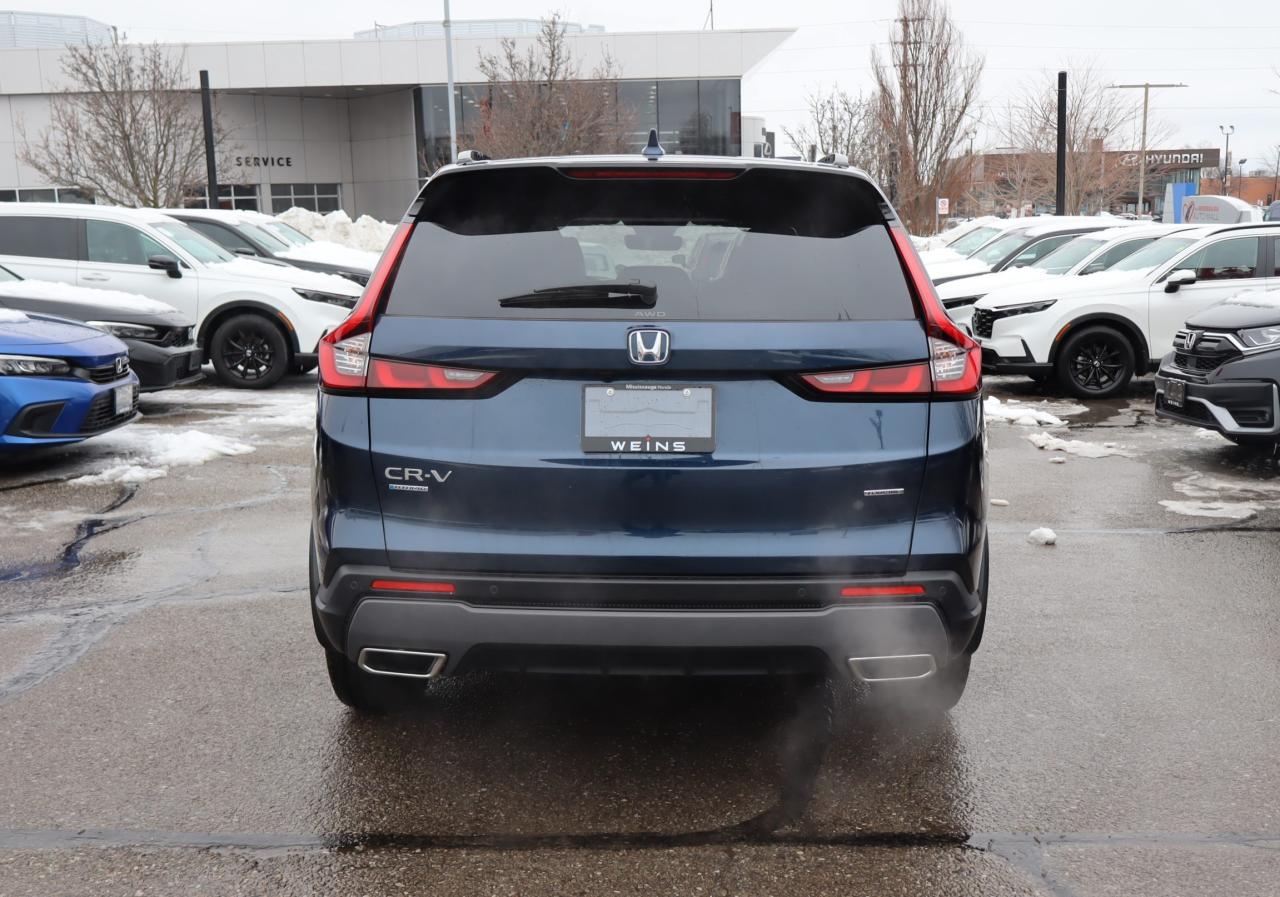 2024 Honda CR-V Hybrid Touring 4dr All-Wheel Drive Photo