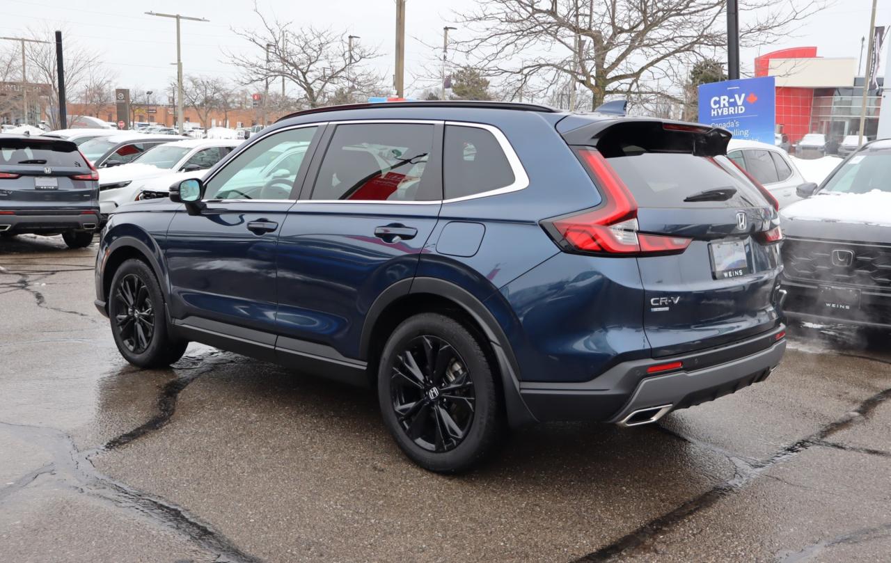 2024 Honda CR-V Hybrid Touring 4dr All-Wheel Drive Photo2